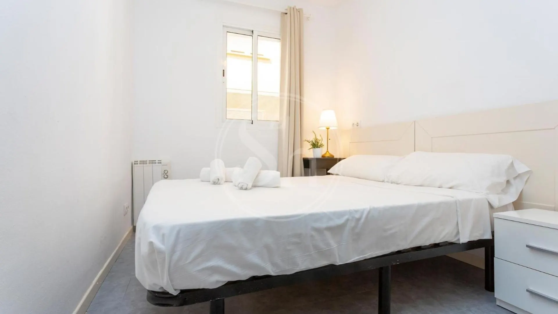 ברצלונה Alojamiento En El Barrio De Gracia דירה